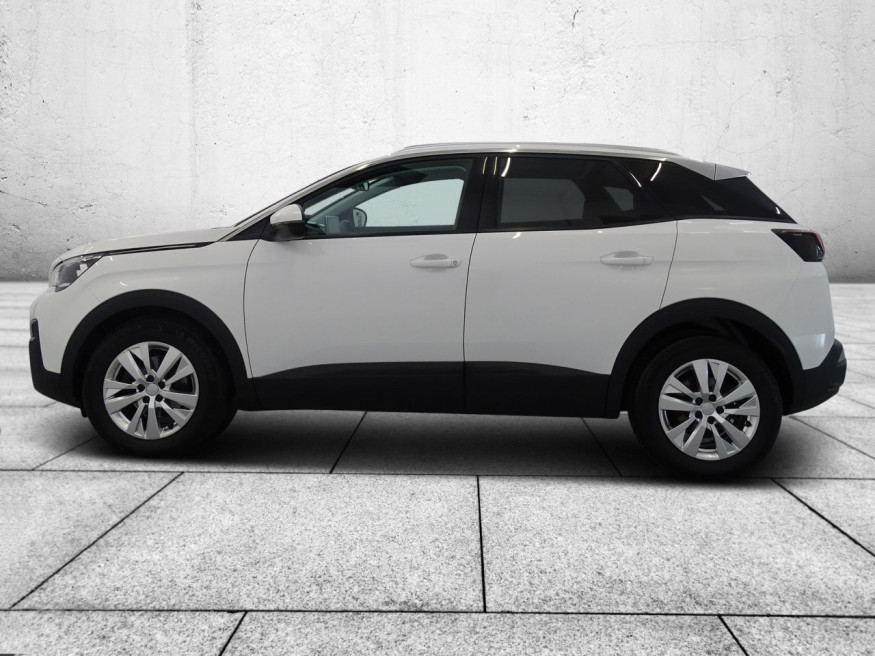 PEUGEOT 3008 Active Pure Tech 130, SHZ