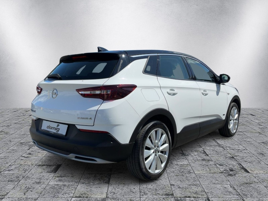 OPEL Grandland X Innov. Plug-in-Hybrid 4,Navi