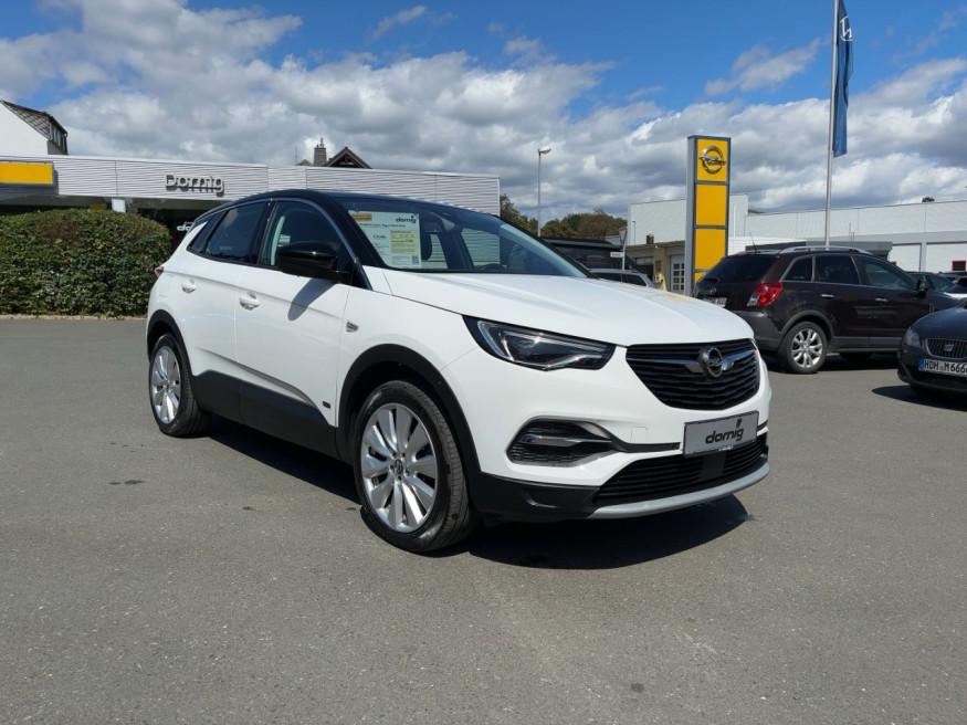 OPEL Grandland X Innov. Plug-in-Hybrid 4,Navi