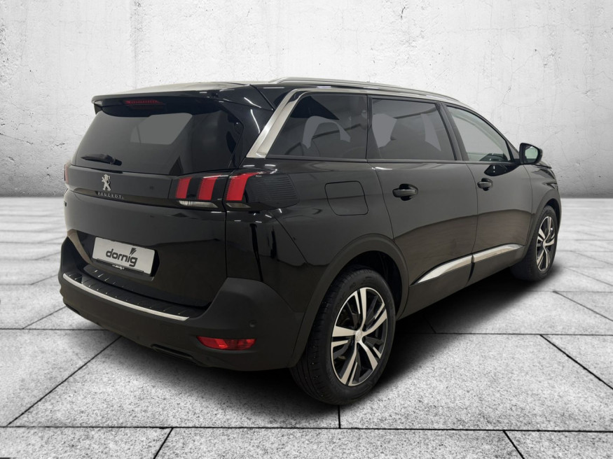 PEUGEOT 5008 Allure Pure Tech 130, LED