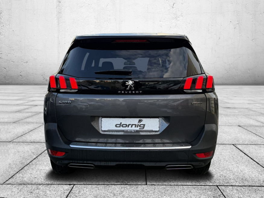 PEUGEOT 5008 GT-Line BHDi 130 EAT8