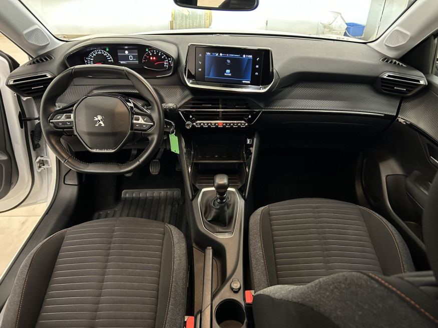 PEUGEOT 208 Active PureTech100, SHZ