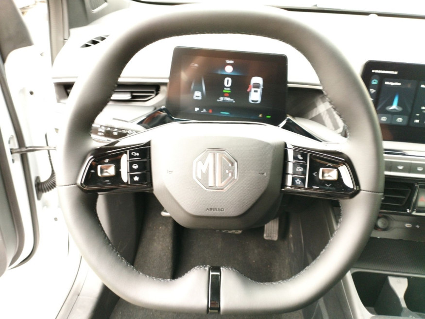 MG 3 Hybrid+Luxury 1.5