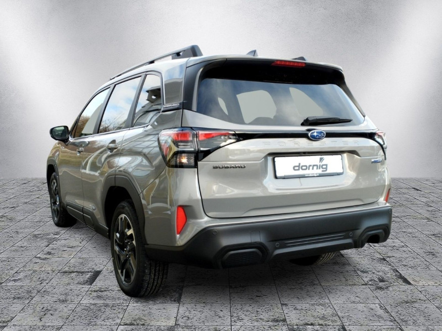 SUBARU Forester Exclusive 2.0ie Lineartronic