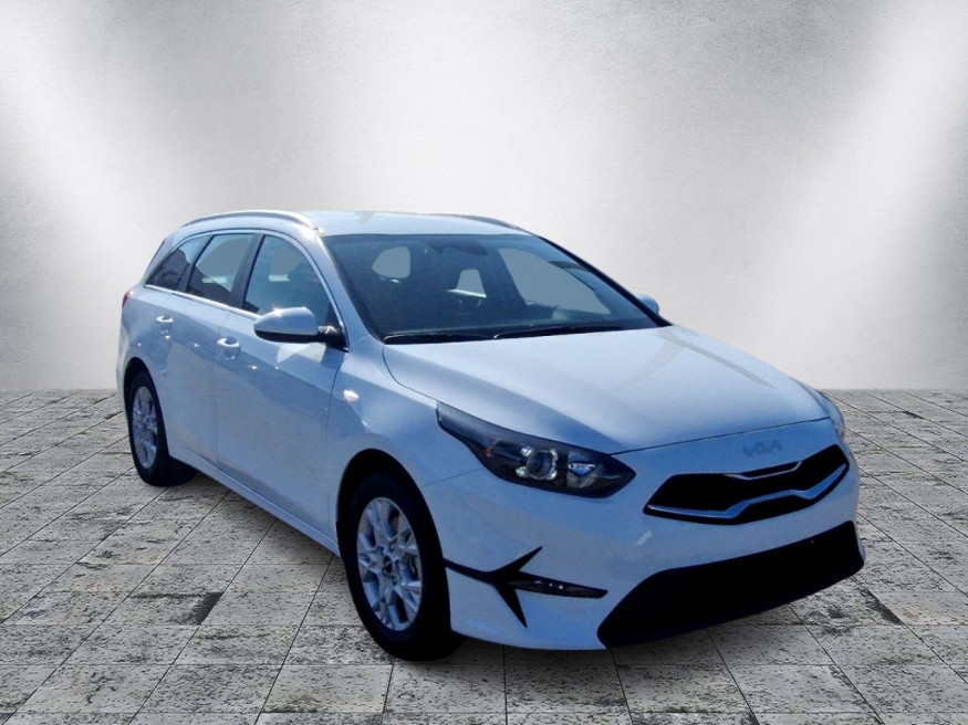 KIA Ceed SW 1.5T-GDi 140 Vision DCT7