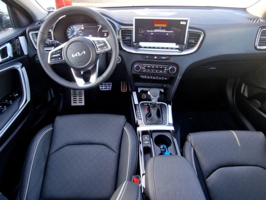 KIA Ceed SW 1.5T 140 DCT7 Platinum