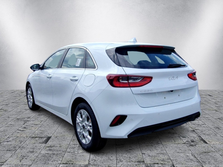 KIA Ceed 1.0 T-GDI Vision 100